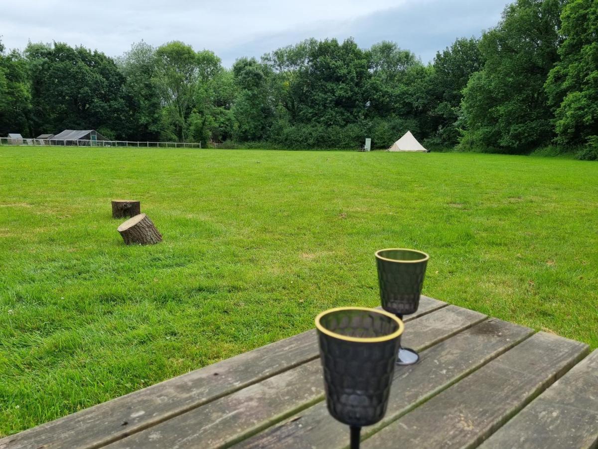 Glamping In Style, Prospector Tent Crawley  Dış mekan fotoğraf